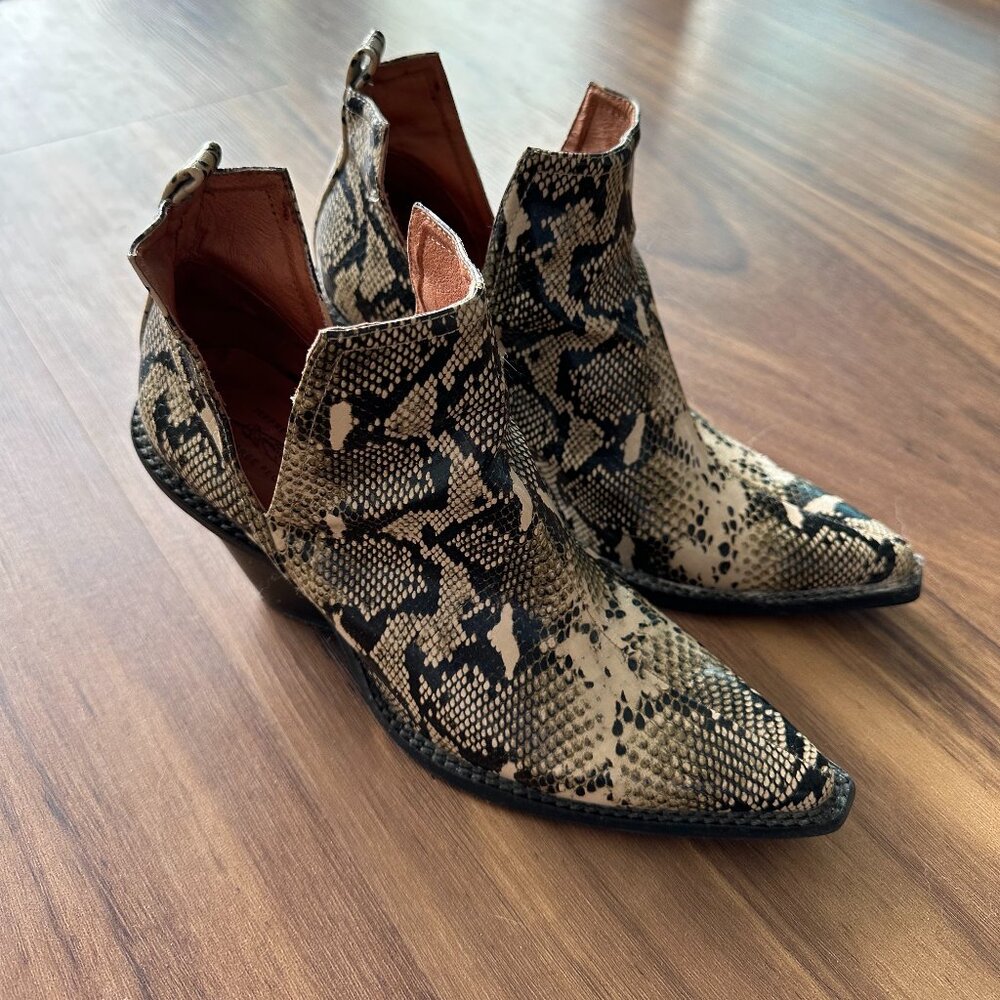 Jeffrey Campbell snake boots